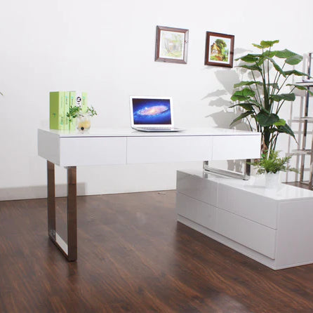 Home Office Furniture Pieces That Are Always in Demand From Z Modern Furniture - Alexandria VA & Washington DC