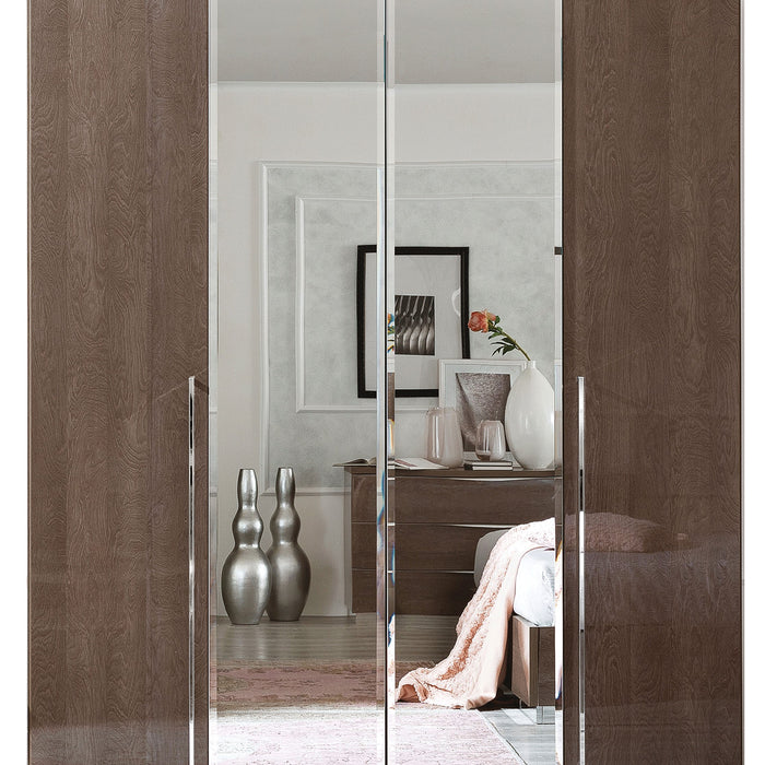 Wardrobe Solutions View Our Fashionable Wardrobe Designs from Z Modern Furniture - Alexandria VA & Washington DC