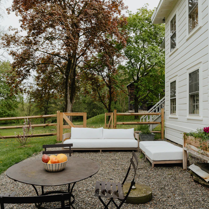 Transform Your Outdoor Space with Contemporary Furniture