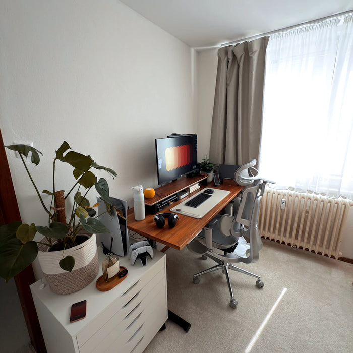 Elegant Desks for Stylish Home Offices