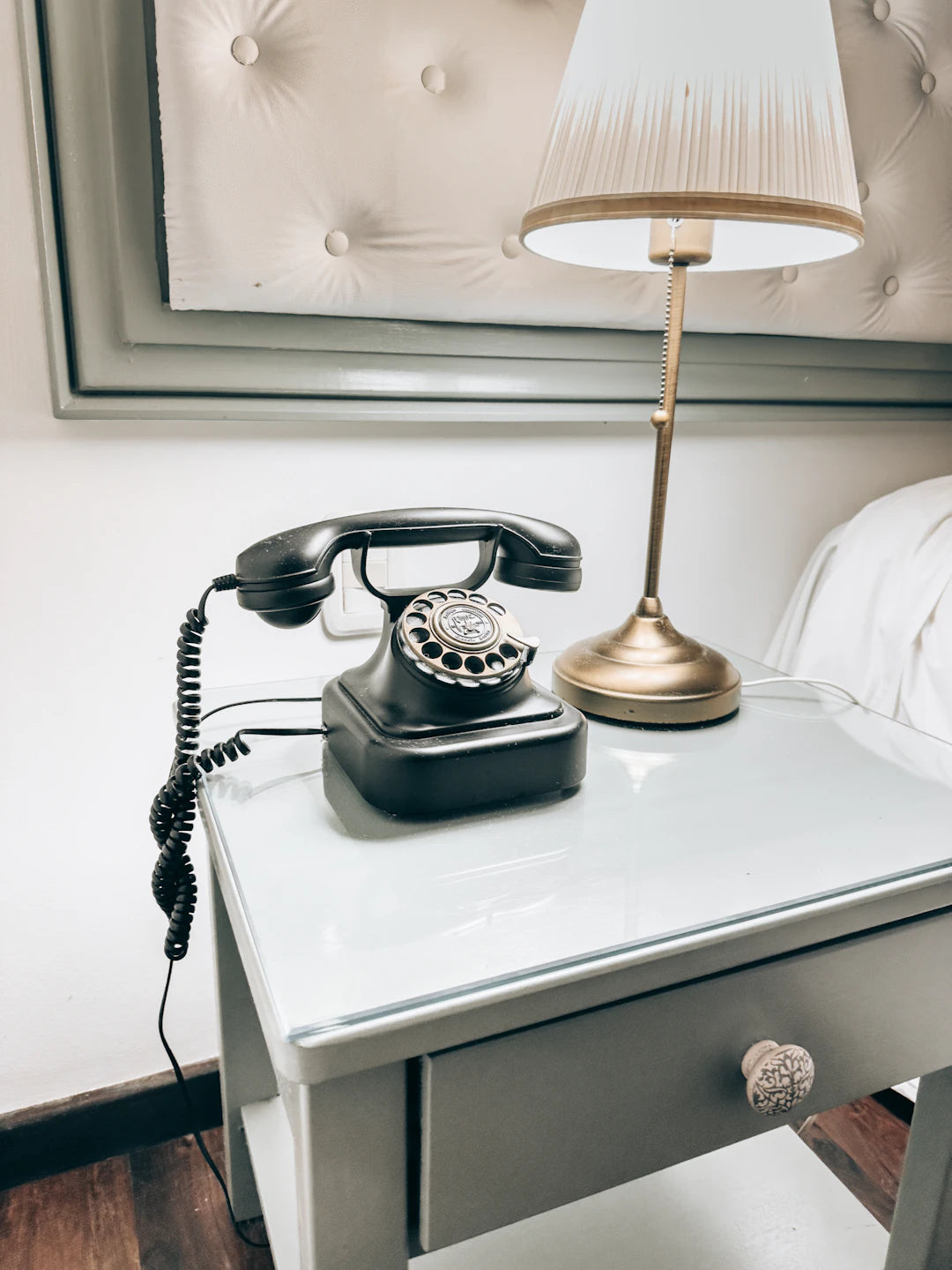 Vintage Meets Modern Styling Tips for Your Home