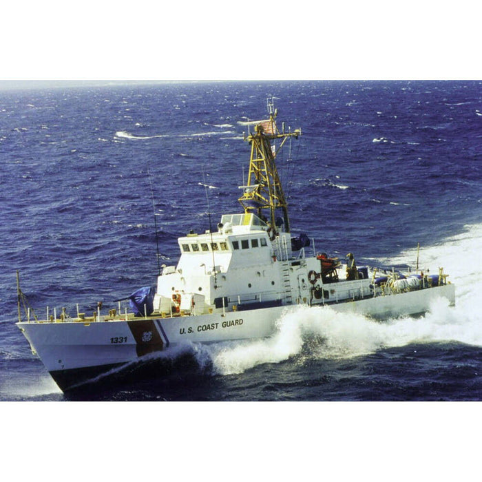 Hand Painted Model Boat (624597) - White
