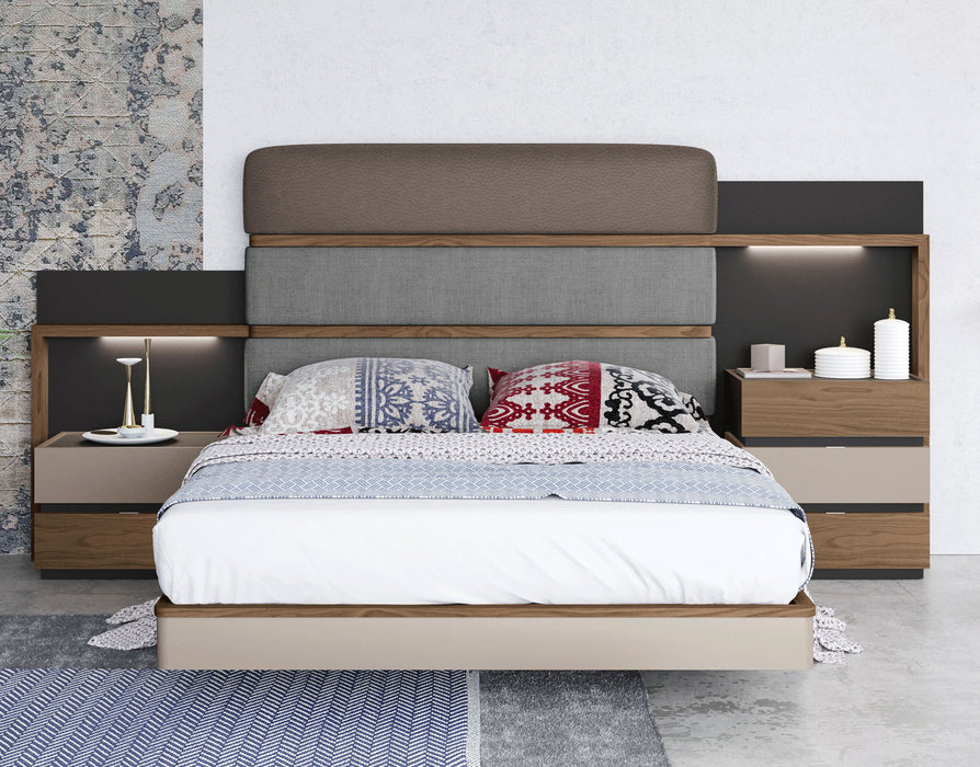 Leo - Bed