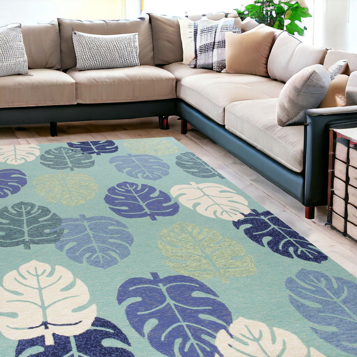 7' x 9' UV Treated Polypropylene Area Rug - Turquoise