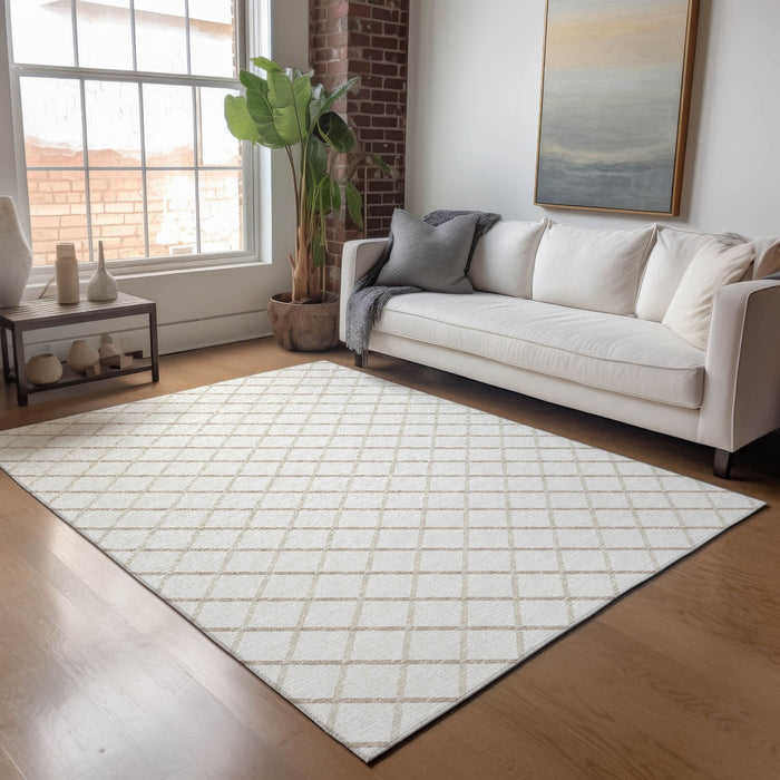 8' X 10' Geometric Washable Area Rug With UV Protection - Ivory And Taupe