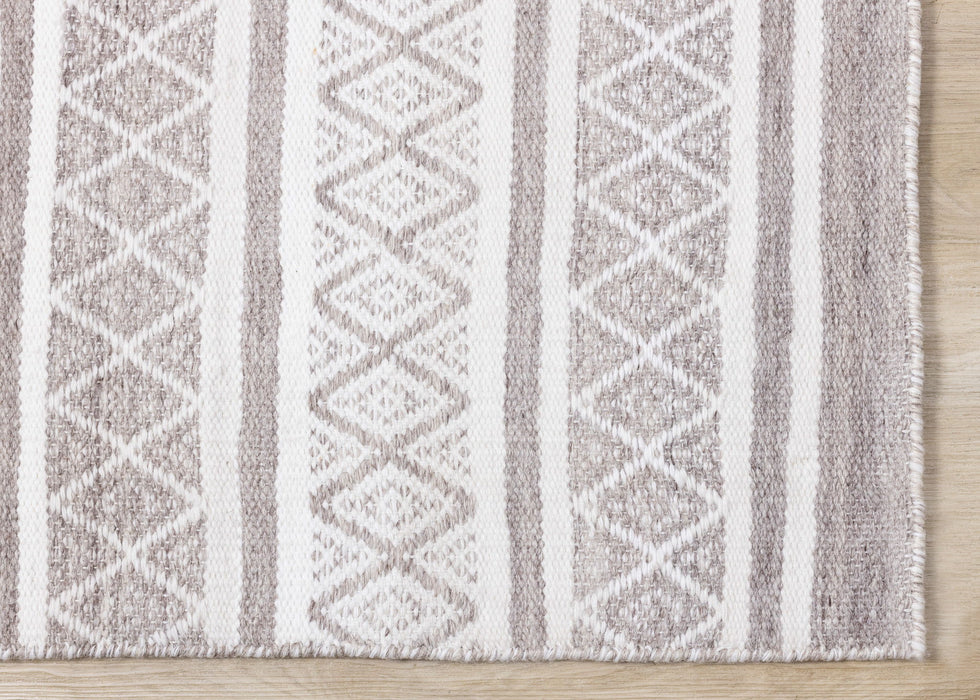 8' X 11' Geometric Hand Woven Area Rug (660299) - Cream / Gray / Brown