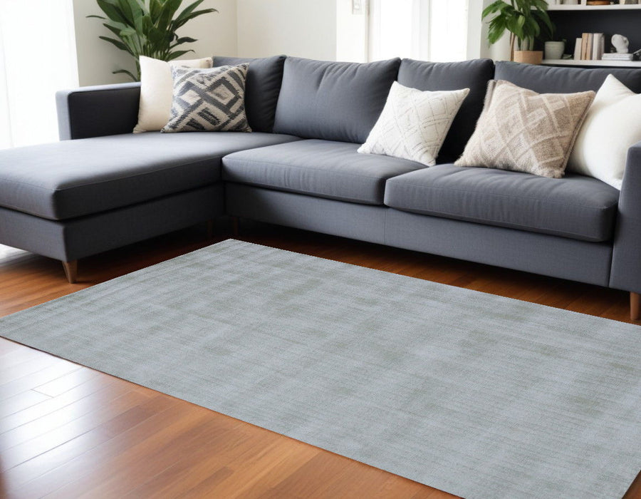 8' x 10' Hand Loomed Area Rug - Green