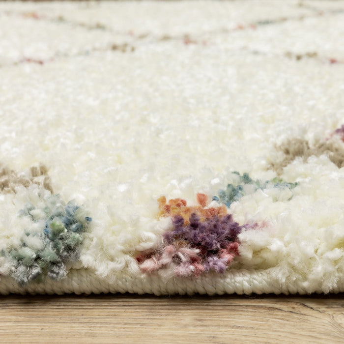 8' X 11' Diamond Shag Area Rug With Fringe - Ivory