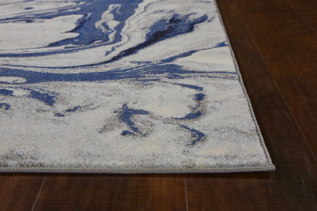 7.8' x 10.8' Polypropylene Area Rug - Blue