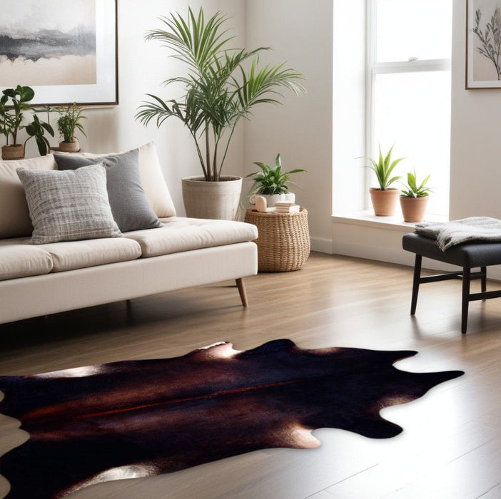 6' x 7' Cowhide Area Rug - Black And White