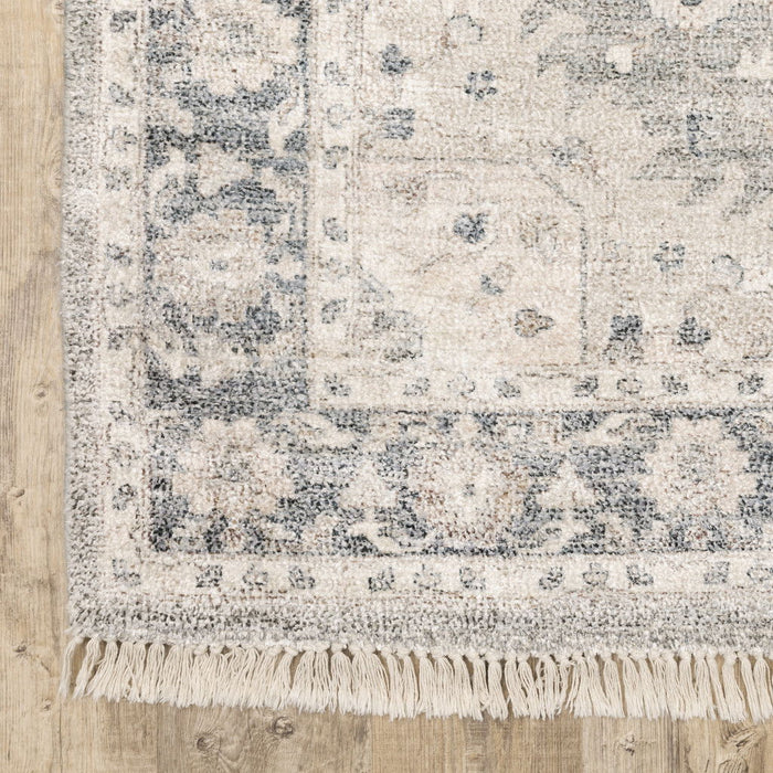 5' x 8' Oriental Hand Loomed Stain Resistant Area Rug With Fringe - Beige And Grey
