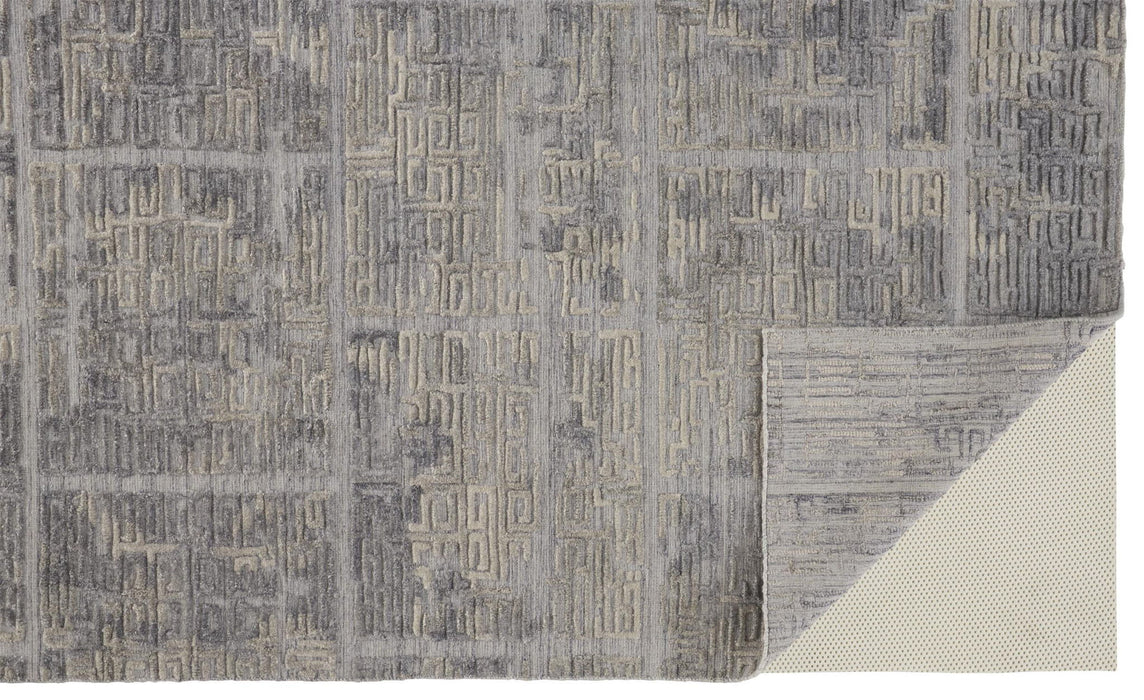 5' x 8' Abstract Hand Woven Viscose Area Rug - Gray And Ivory