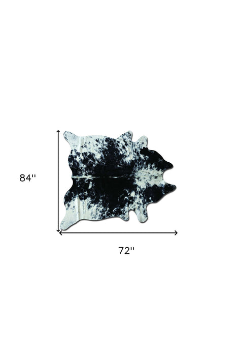 6' x 7' Cowhide Cowhide Area Rug - Black And White