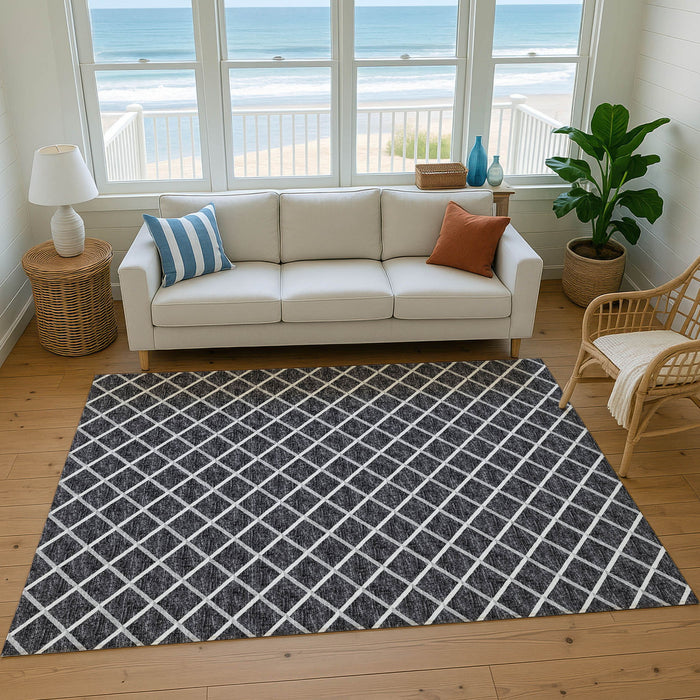 8' X 10' Geometric Washable Area Rug With UV Protection - Black / Ivory