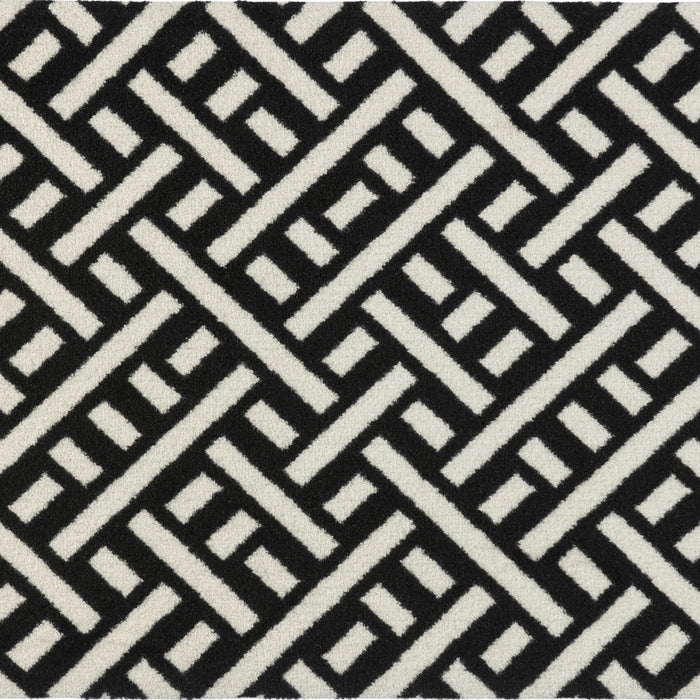 2' X 3' Trellis Washable Area Rug With UV Protection (568177) - Black / White