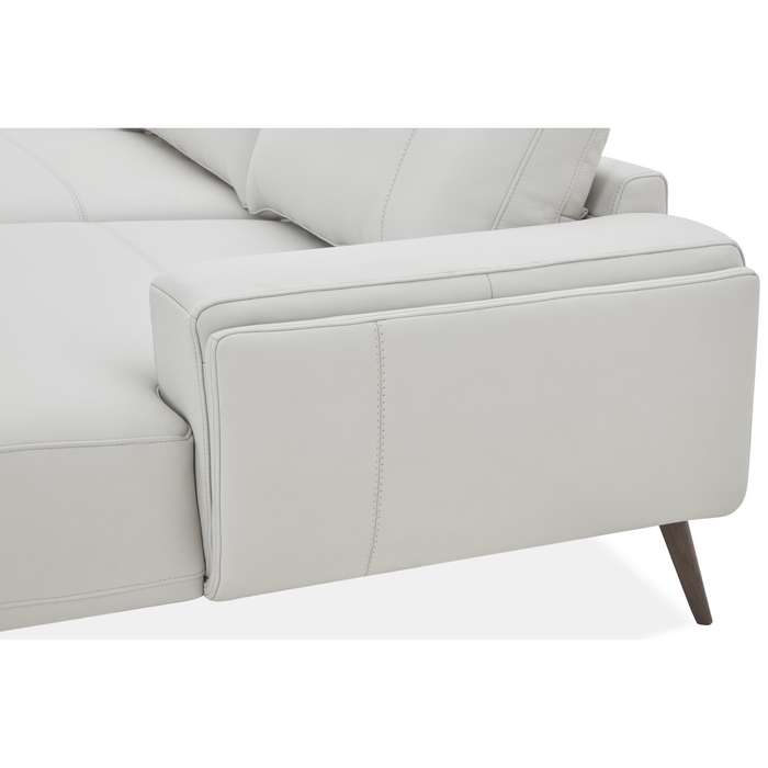 J & M Furniture Capri RHF Sectional in Frost