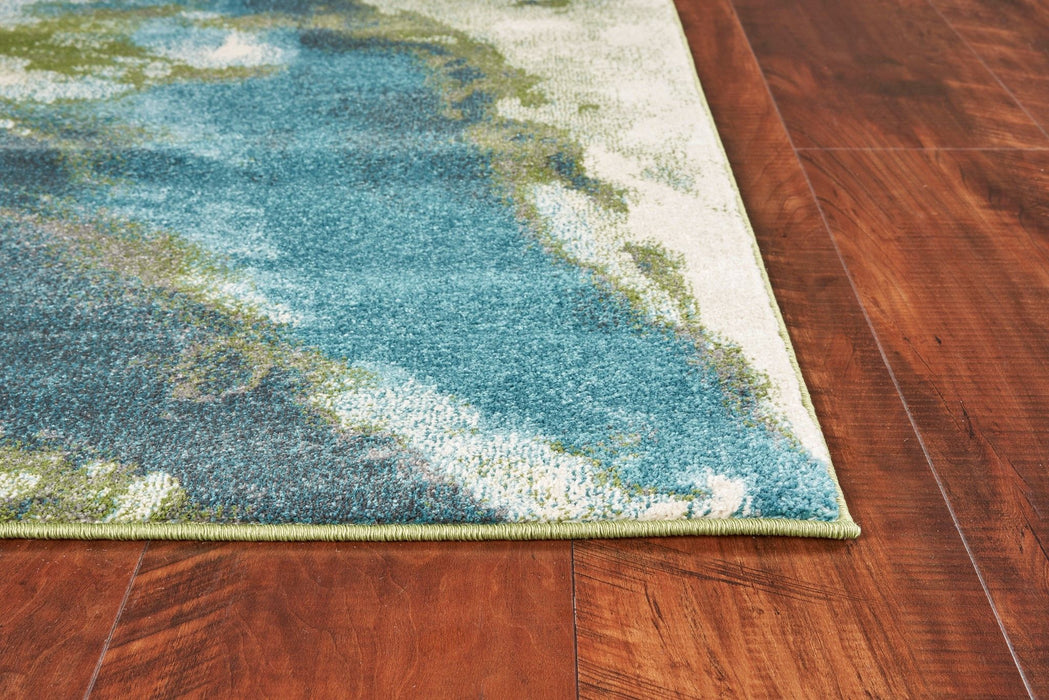 8' x 10' Shag Area Rug - Multicoloured