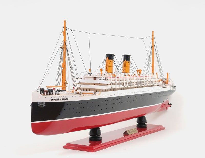 Hand Painted RMS Empress of Ireland Model Boat - Black / Red