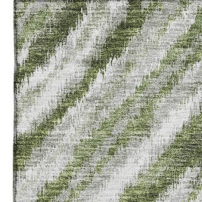 8' X 10' Geometric Washable Area Rug With UV Protection - Artichoke Green