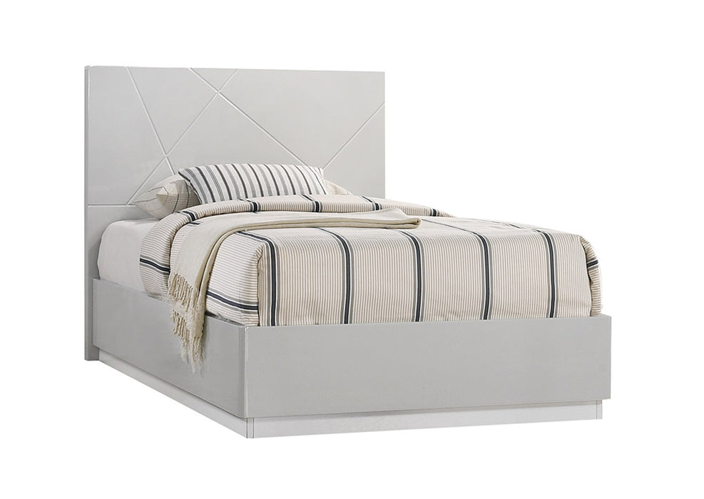 J & M Furniture Naples Full Size Bed in Grey