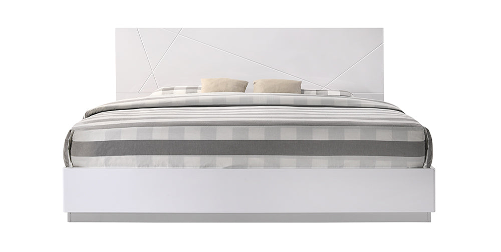 J & M Furniture Naples King Size Bed in White