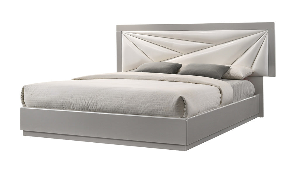 J & M Furniture Florence Queen Size Bed