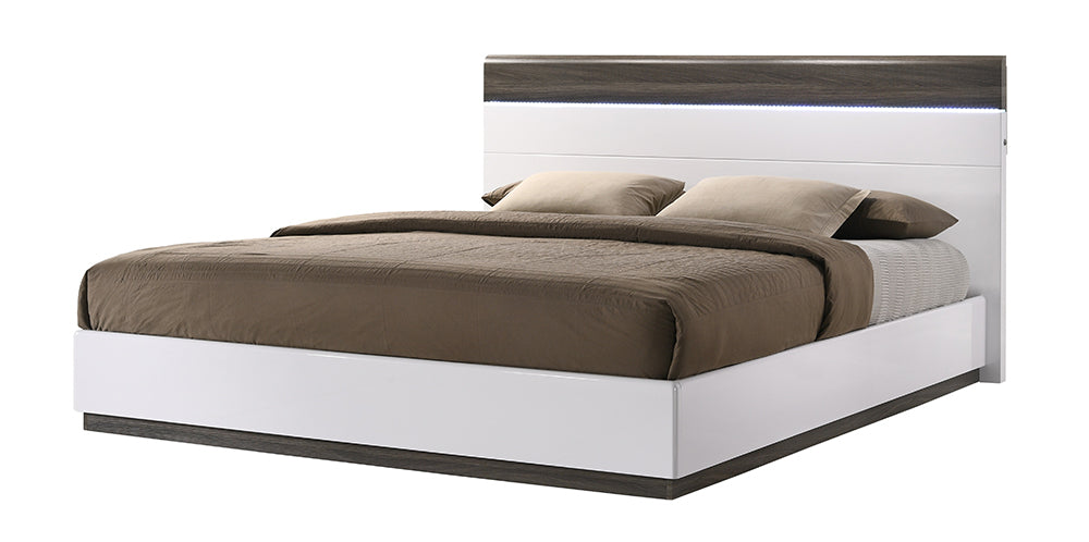 J & M Furniture Sanremo-B King Bed in White