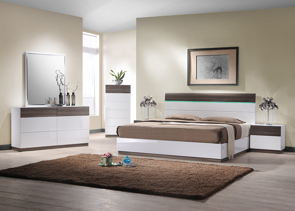 J & M Furniture Sanremo-B Queen Bed in White