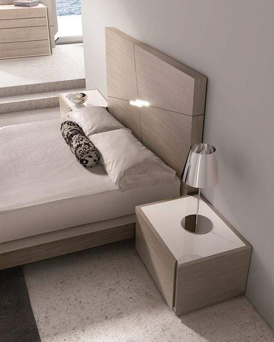 J & M Furniture Evora Bed
