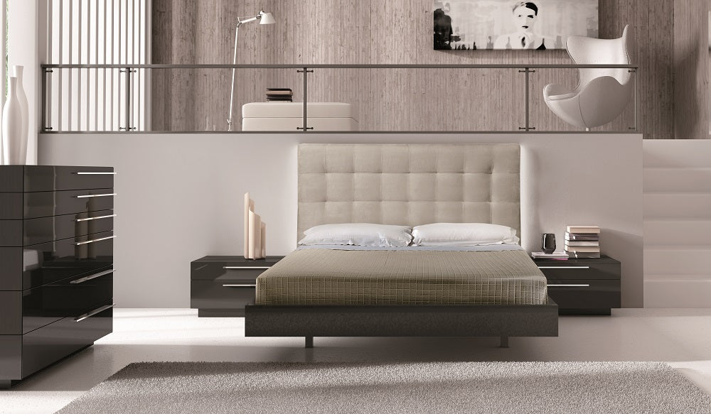 J & M Furniture Beja Queen Size Bed