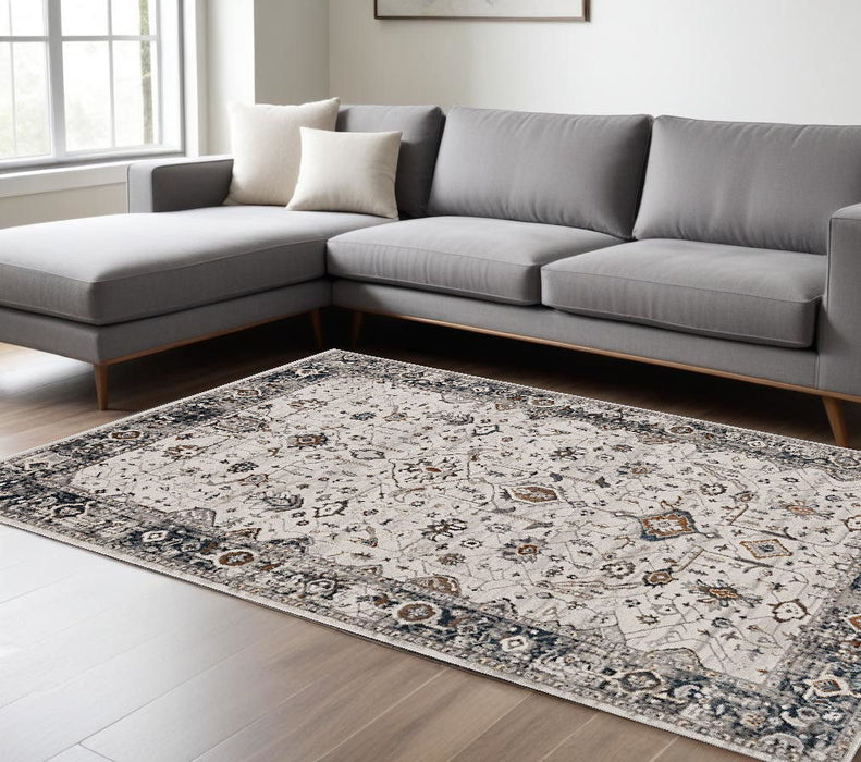 7.8' x 10.8' Area Rug - Ivory And Gray