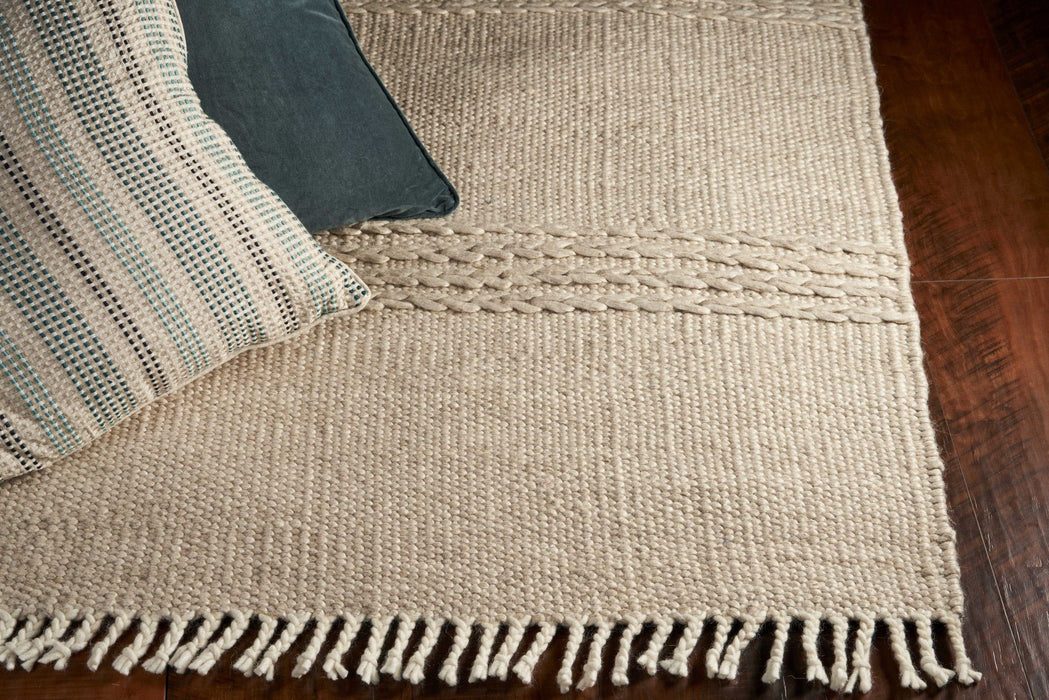 9' x 12' Wool Hand Woven Area Rug - Natural