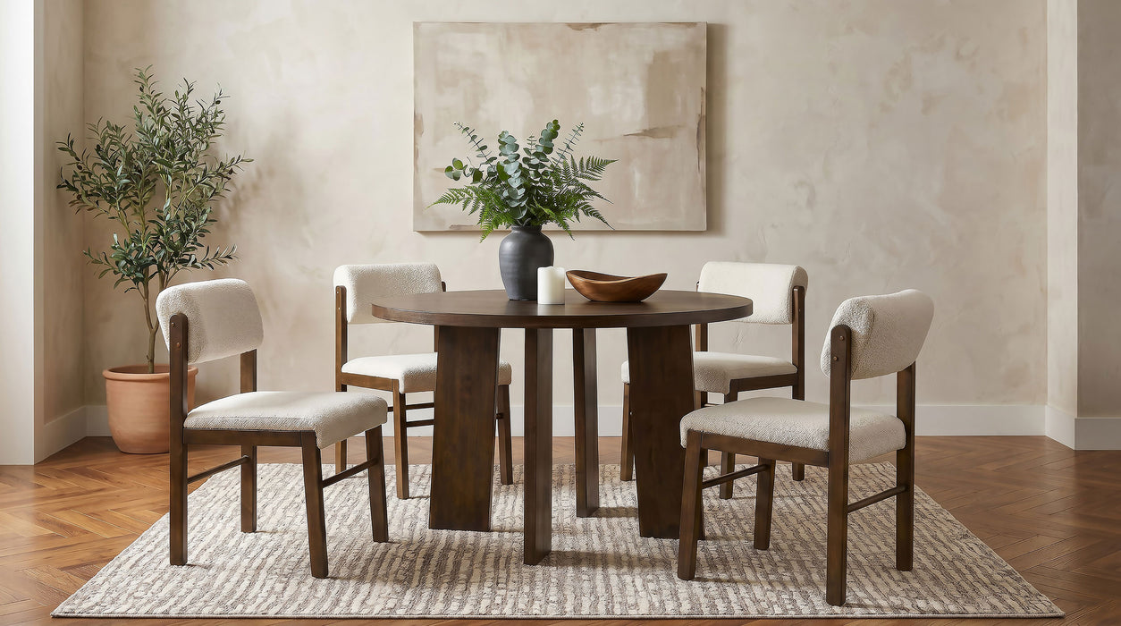 Strouse 47-inch Round Wood Dining Room Table Walnut