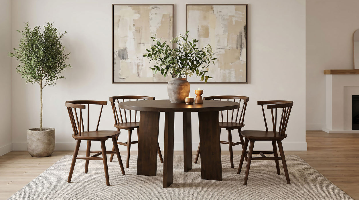 Strouse 47-inch Round Wood Dining Room Table Walnut