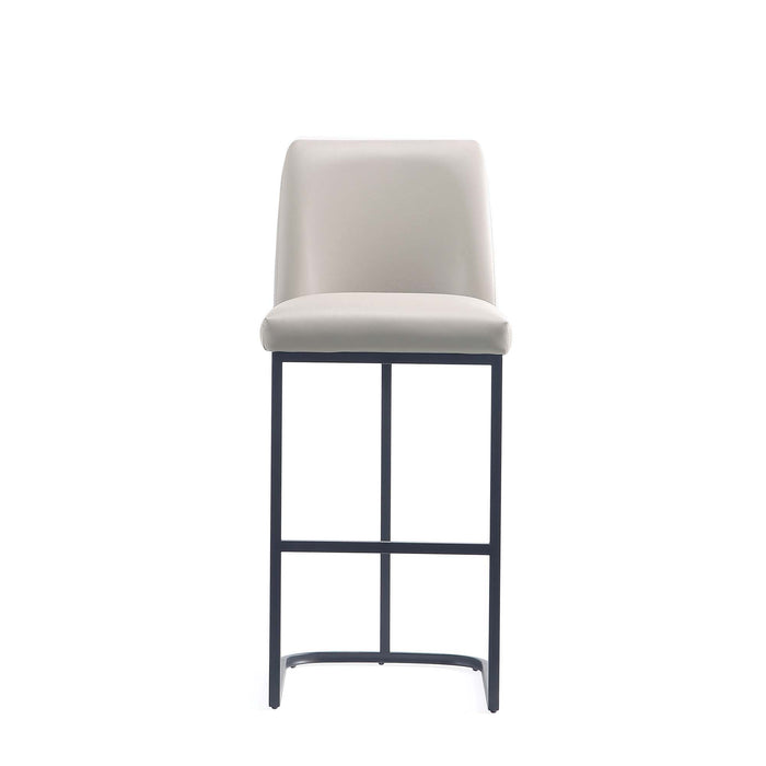 Manhattan Serena - Barstool