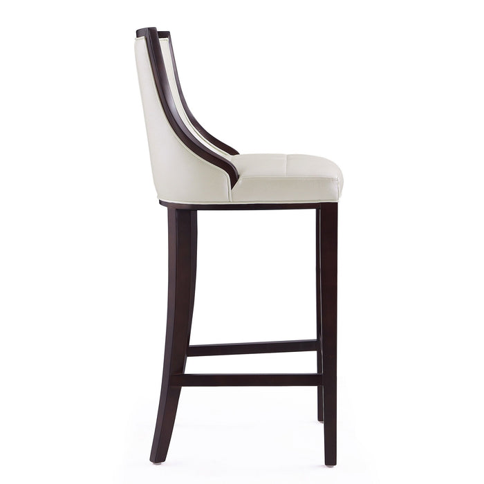 Manhattan Fifth Avenue - Barstool