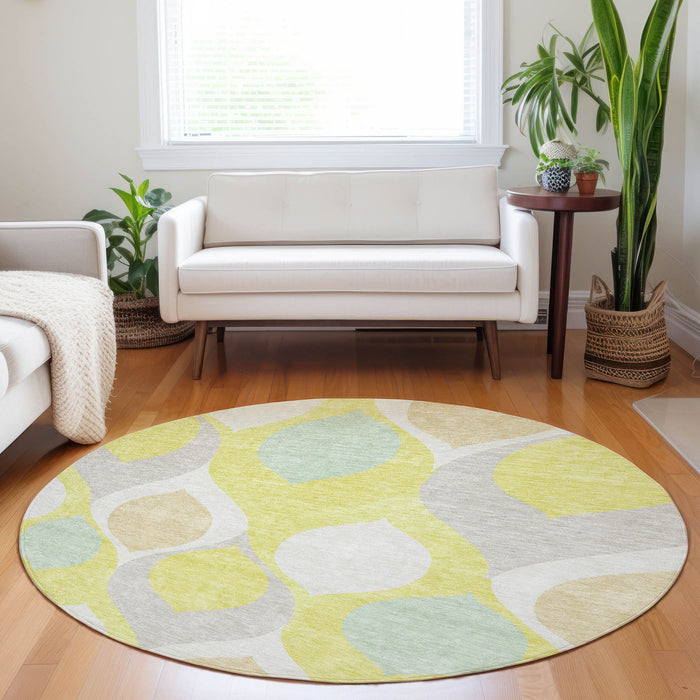 8' Ogee Washable Round Rug With UV Protection - Yellow