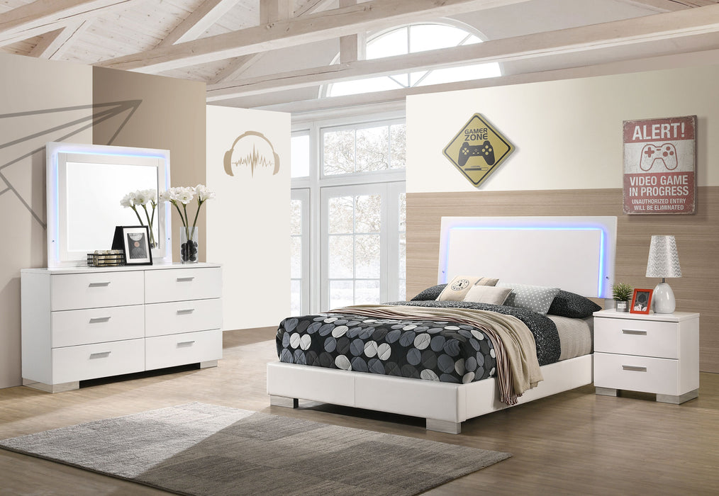 Felicity 4-piece full bedroom set in white high gloss with bed frame, dresser, mirror, and nightstands, by CoasterEssence.