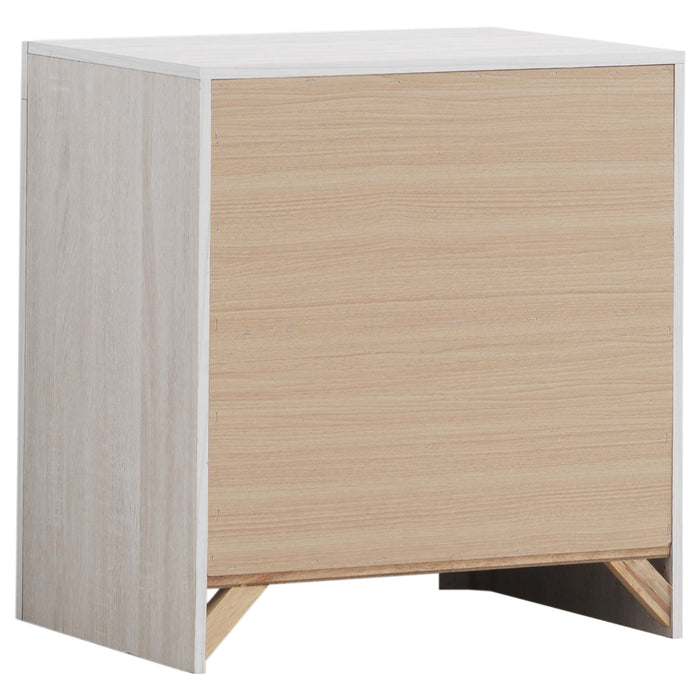 CoasterEveryday Brantford 5-piece Eastern King bedroom set in coastal white with a modern, elegant furniture design.
