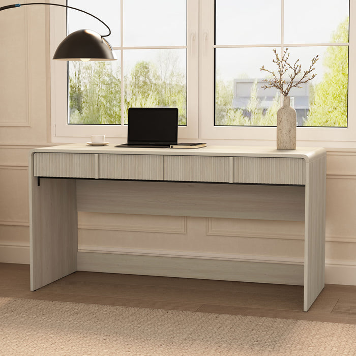 Manhattan Novara - Writing Desk