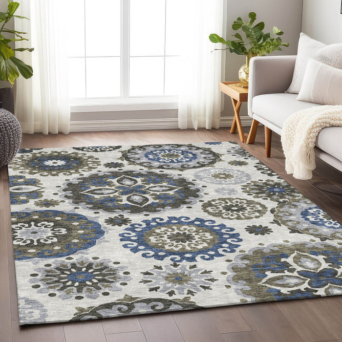 10' X 14' Medallion Washable Area Rug With UV Protection - Pewter