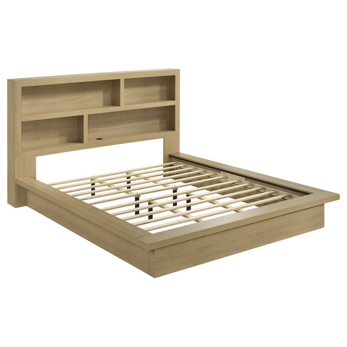Hendricks 4-piece California King Bedroom Set Light Oak