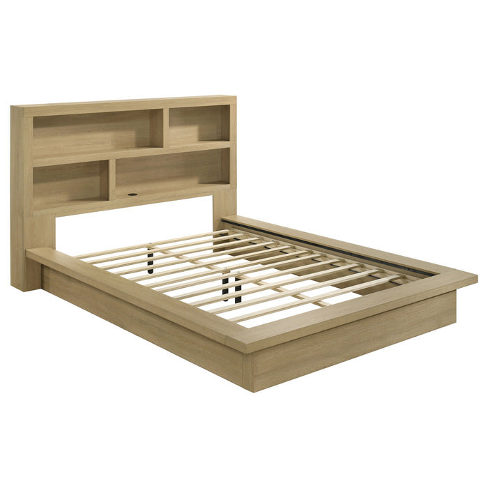 Hendricks 4-piece Queen Bedroom Set Light Oak