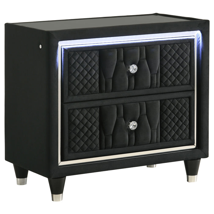 Lorient 4-piece Queen Bedroom Set Black