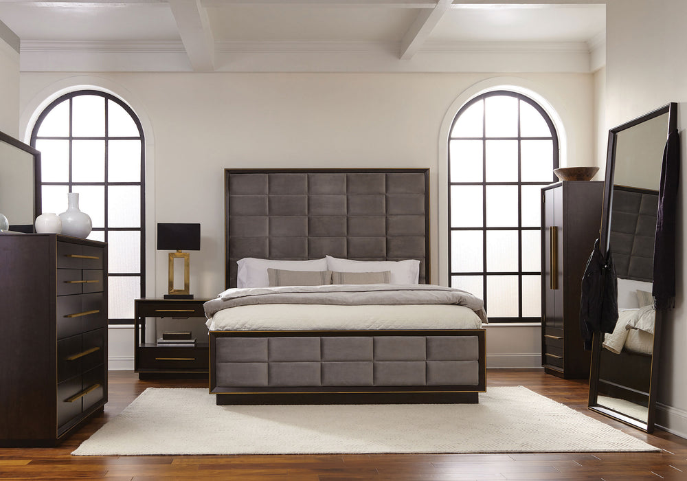 Durango 80-inch California King Panel Bed Smoked Peppercorn
