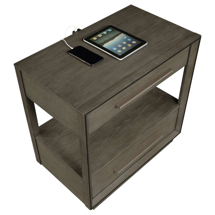 Durango 4-piece Eastern King Bedroom Set Taupe Oak