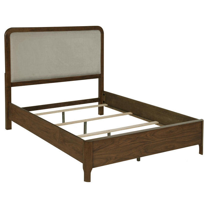 Maderia 5-piece Queen Bedroom Set Walnut