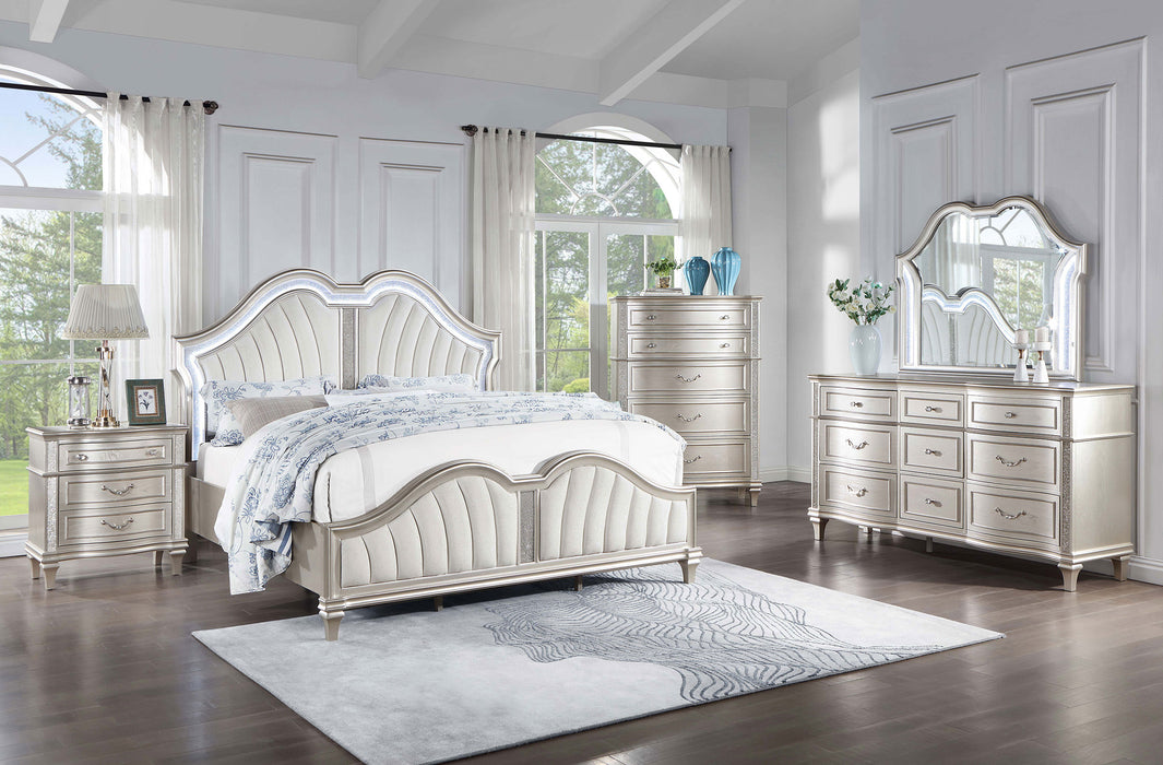 Evangeline 3-drawer Nightstand Silver Oak