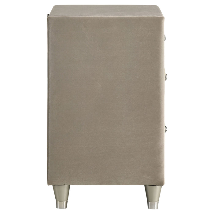 Antonella Upholstered 3-drawer Nightstand Ivory and Camel