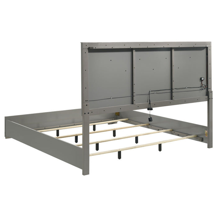 Ives 4-piece Eastern King Bedroom Set Grey High Gloss